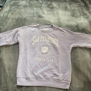 Comfy, soft, crewneck, purple Size:13/14